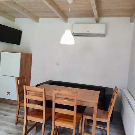 Domki, - Tarlagowy Bor Beblo